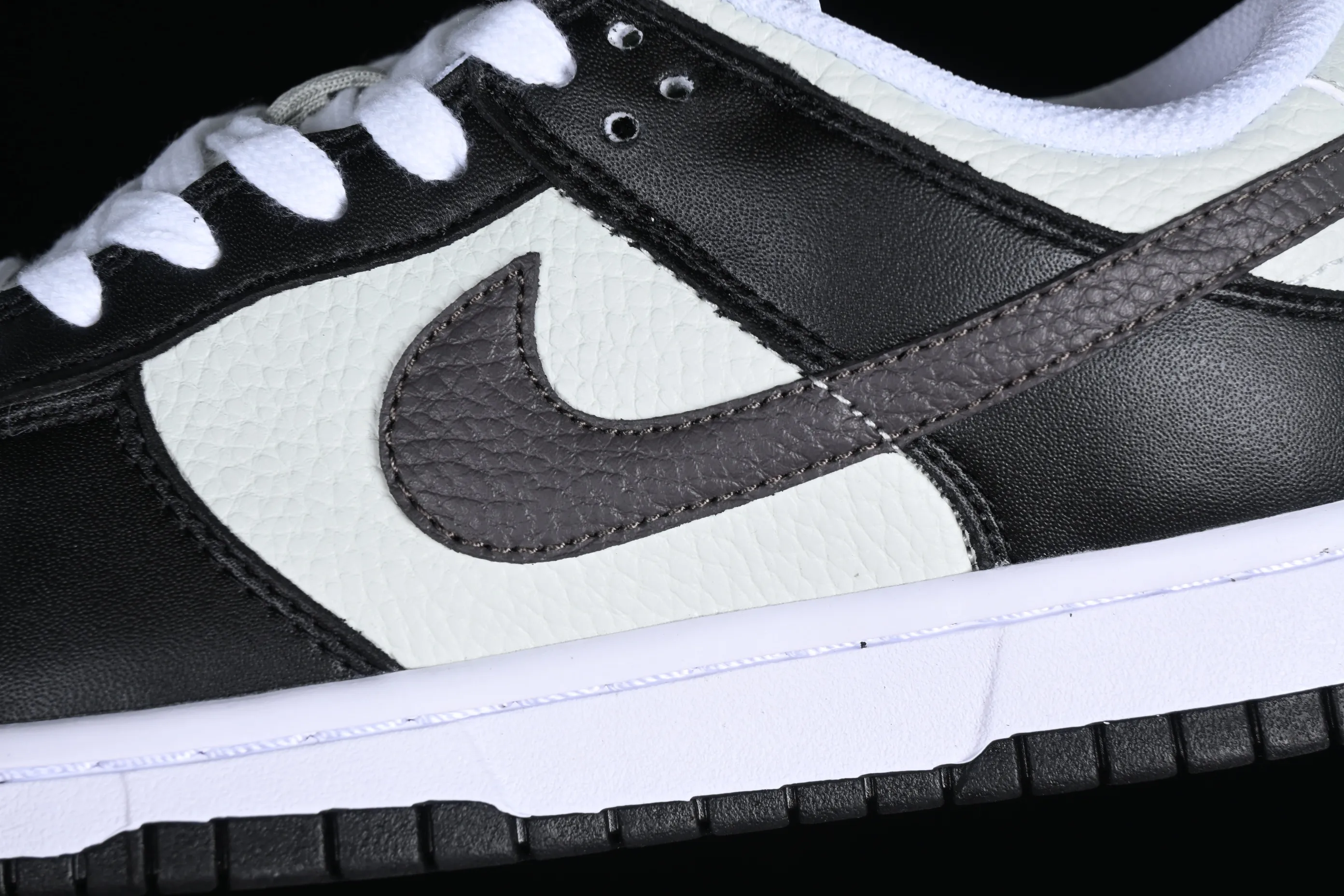 All categories Nk SB Dunk series Nk SB Dunk Low low-top sneakers Nk Dunk Low "Mini Orange Swoosh" SB low-top sports and leisure sneakers FN7808-001